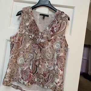 White House Black Market Sleeveless Top